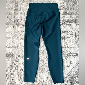 Alo Yoga High-Waist Airlift Legging in Galactic Teal